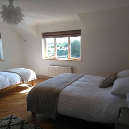 Burren Rock Farmhouse B&B Turlough  외부 사진