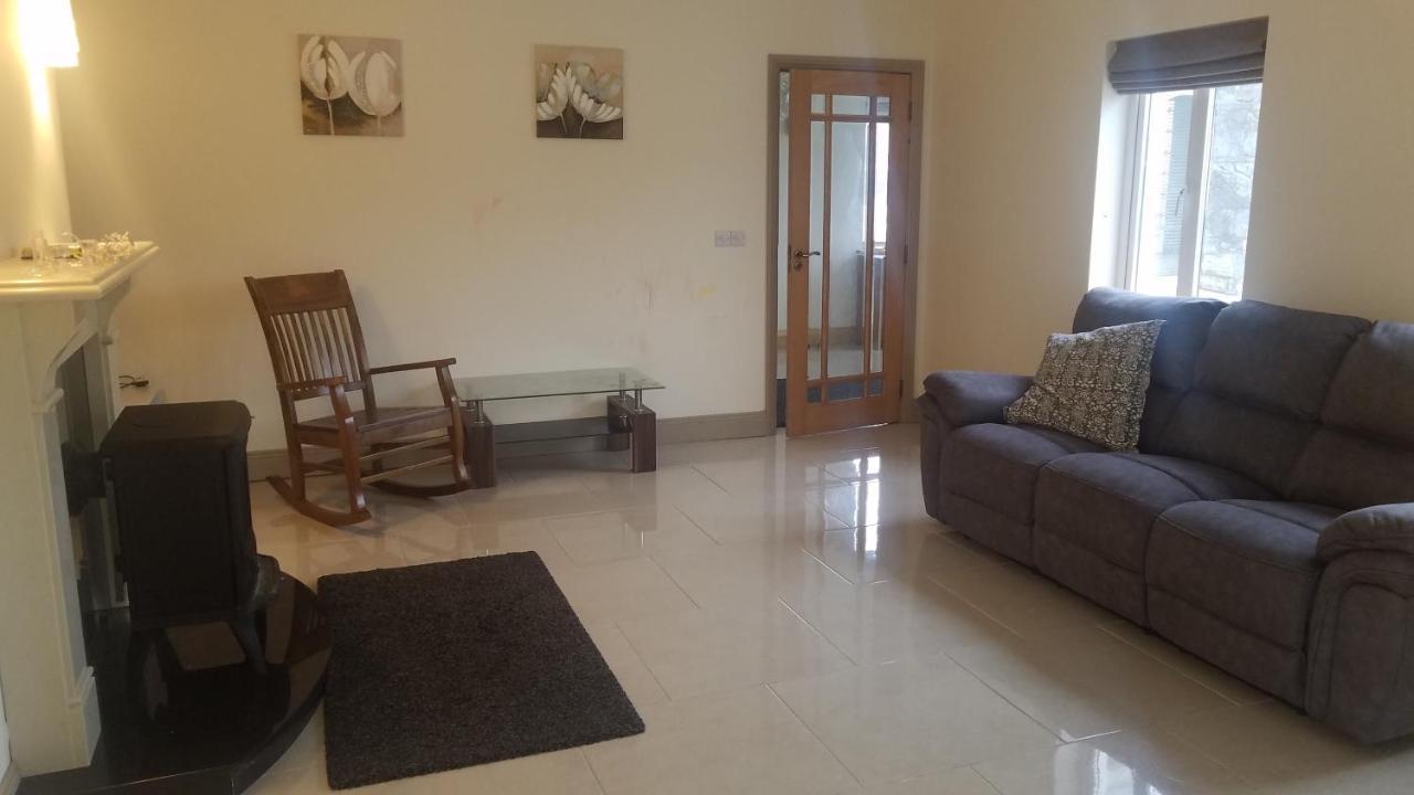 Burren Rock Farmhouse B&B Turlough  외부 사진